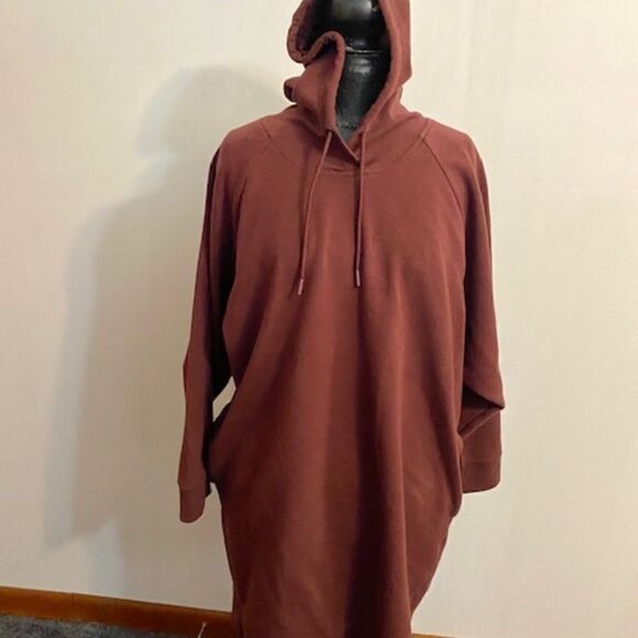 Old Navy Tops - Old Navy Brown Dynamic Fleece hoodie oversized top, size 2X